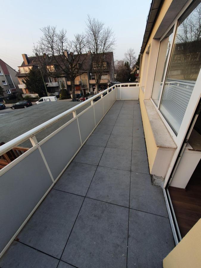 Ferienwohnung Schlossstrasse エッセン エクステリア 写真