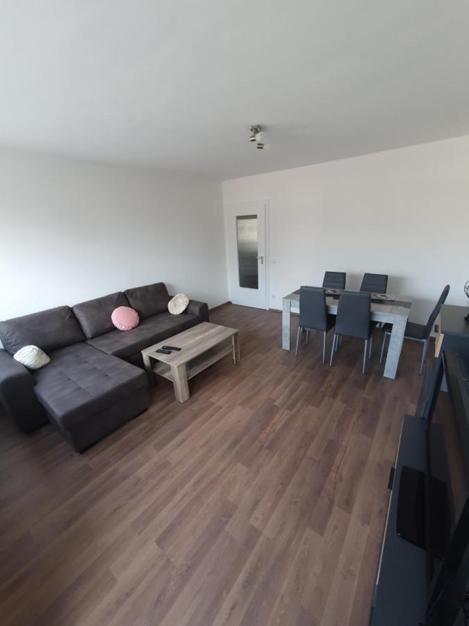 Ferienwohnung Schlossstrasse エッセン エクステリア 写真